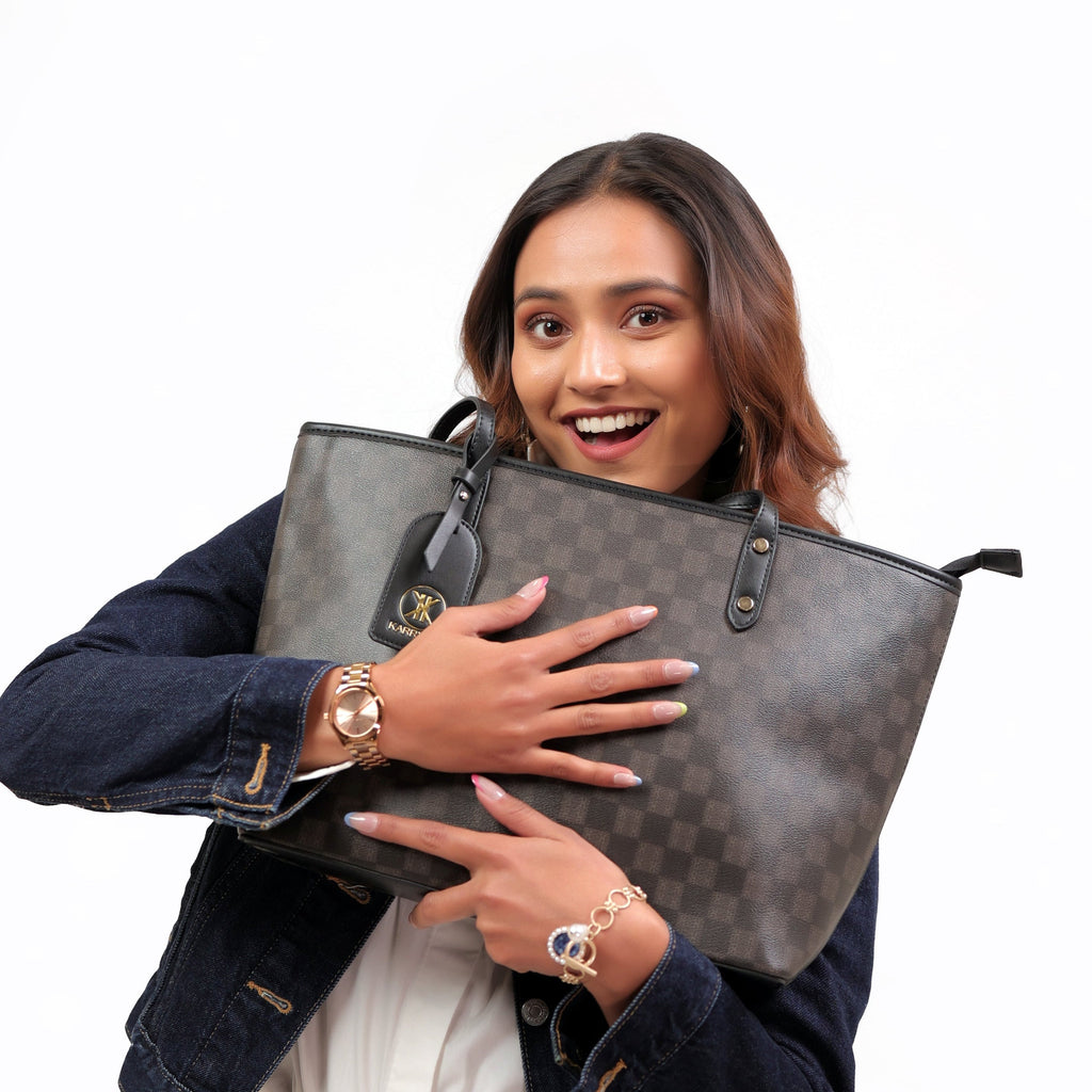 Sylvi Tote Bag with monogram print 2