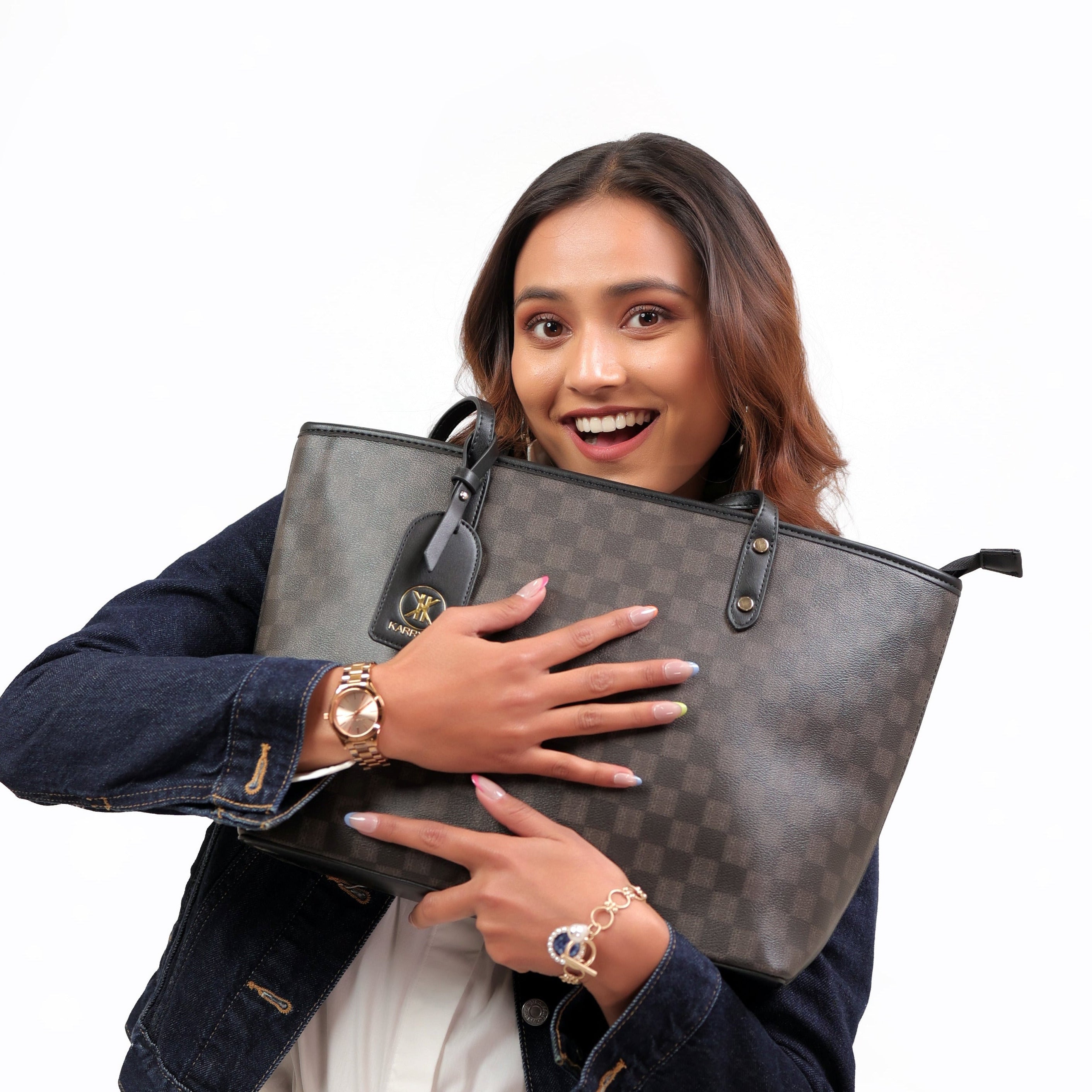 Sylvi Tote Bag with monogram print 2